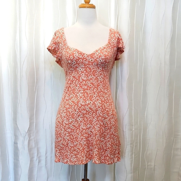 Hurley Floral Sweetheart Dress - Picture 1 of 6